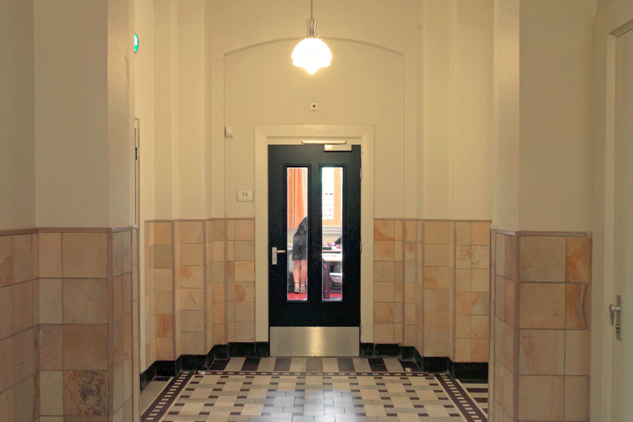 A. Roland Holst College Hilversum 4