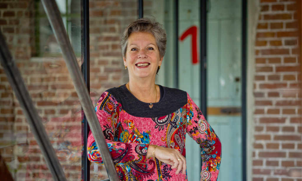 Frontoffice medewerkster Hilde; al 32 jaar onze rots in de branding!